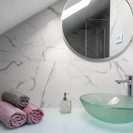 Old Town Oasis Apartment Hvar Town